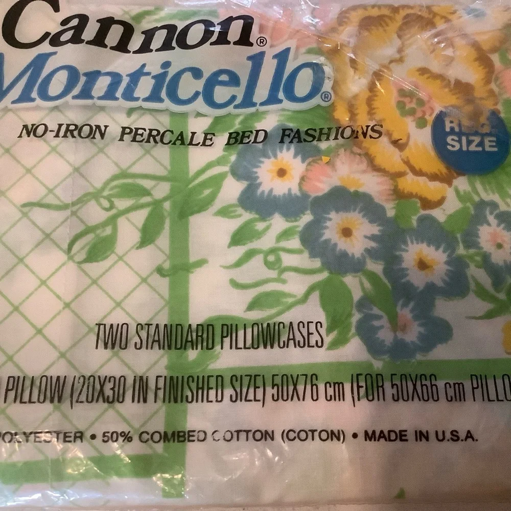 Vintage Cannon Monticello percale floral blossom 2 standard pillowcases
